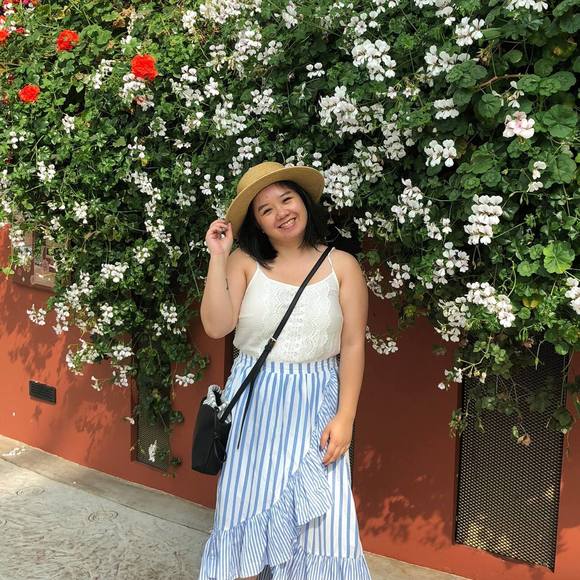 Meet your Posher, Alyssa - Picture 1 of 1